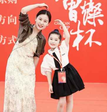 紙短情長(zhǎng)，見(jiàn)字如面——母親節(jié)快樂(lè)！